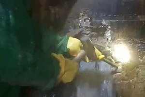 宜宾消防水池堵漏施工视频